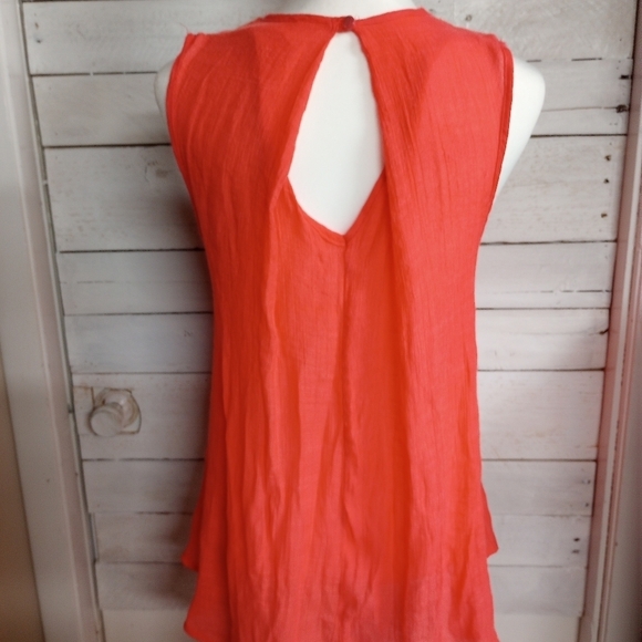 Jella C Coral Lace Sleeveless Top Small Boho Keyhole Back V-Neck Coastal Beachy - Picture 5 of 12